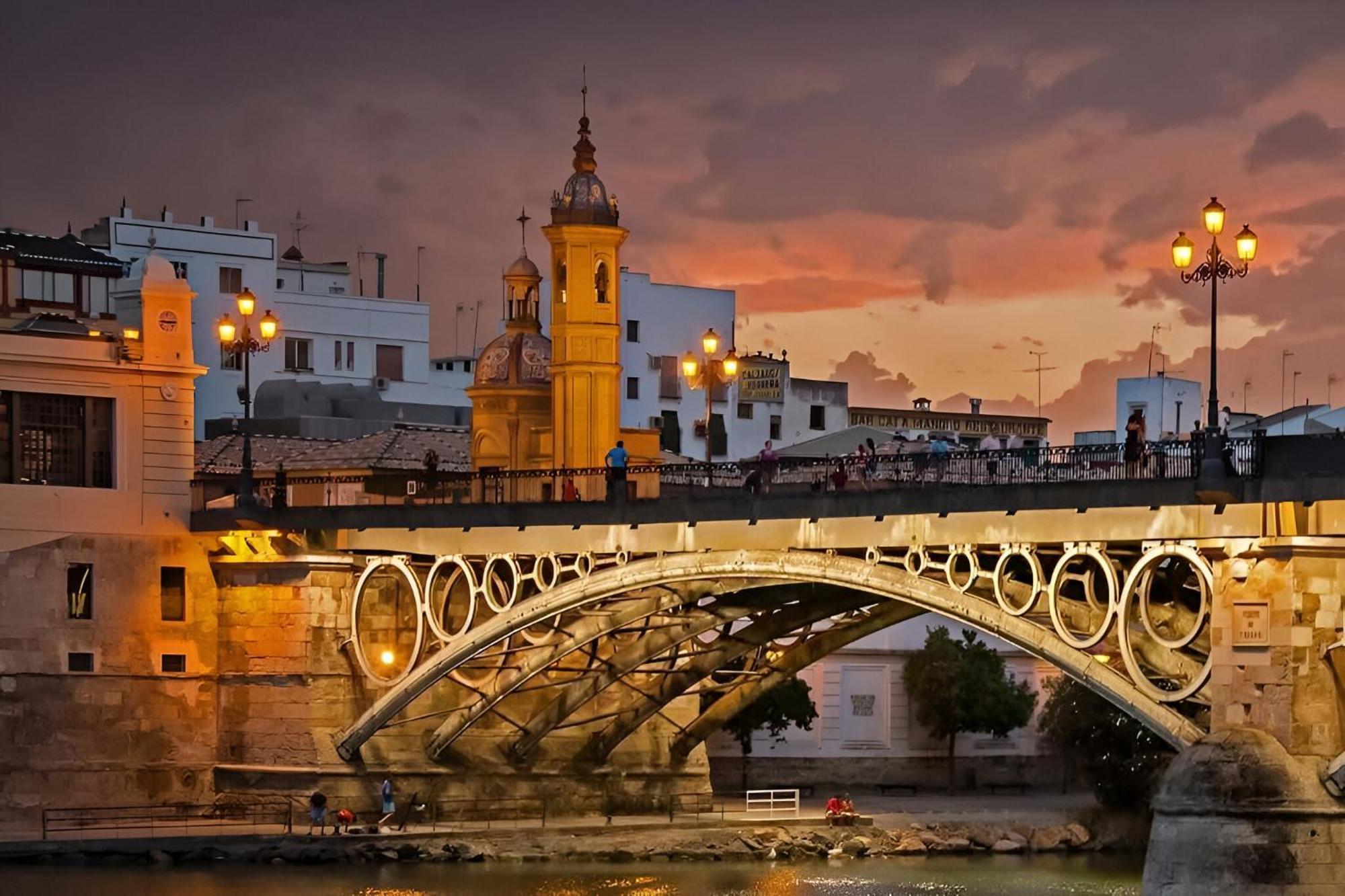 Sevilla Esencial Kültér fotó